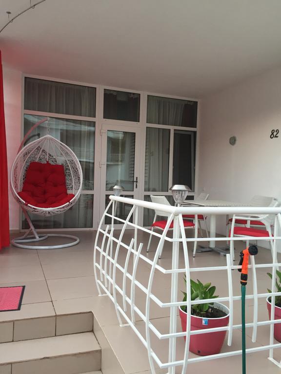 Apartment Near The Sea Hrybivka Exterior foto